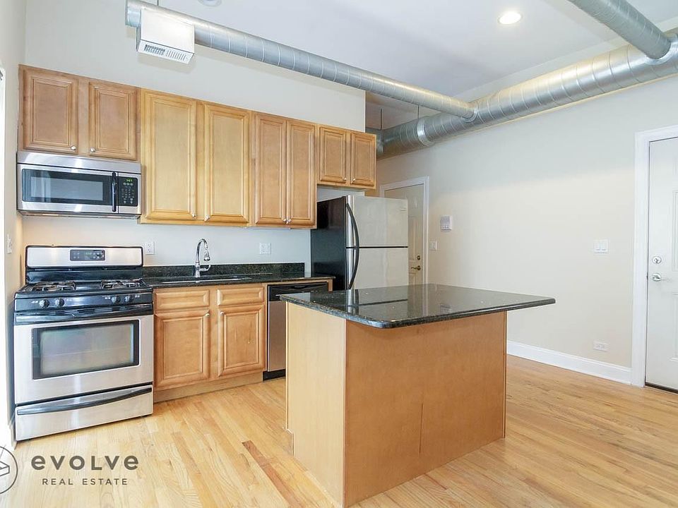1st image of 3508 W Cortland St
