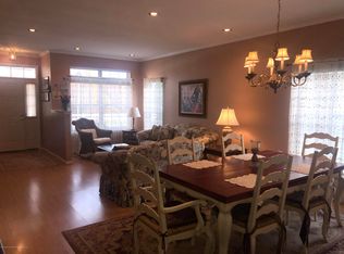 112 Freesia Ct, Holmdel, NJ 07733
