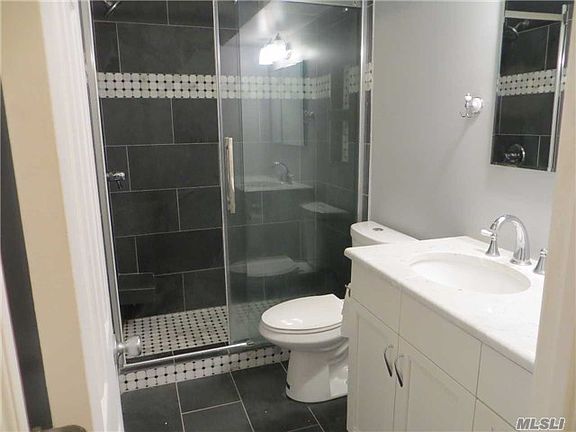 5th image of 1 Poplar Ct