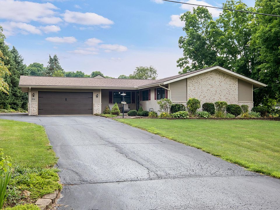 1st image of 824 Southridge Dr