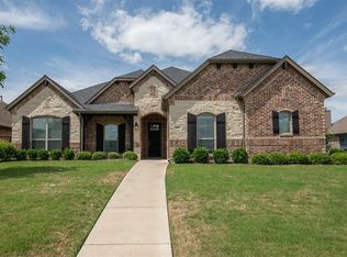 137 Water Garden Dr, Waxahachie, TX 75165
