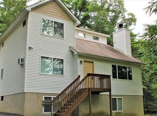 114 Snowshoe Dr, Dingmans Ferry, PA