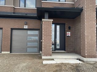 913 Douro St, Stratford, ON N5A 3R2