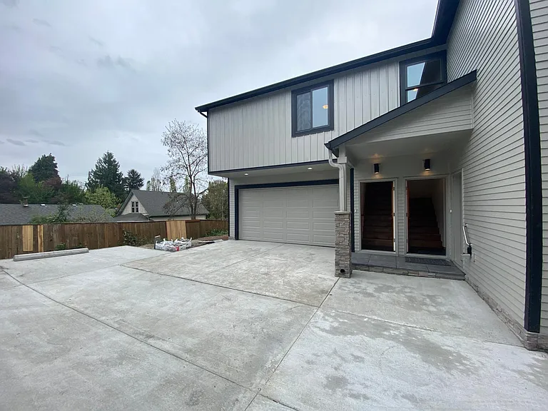 1619 B St #B — Photo 3