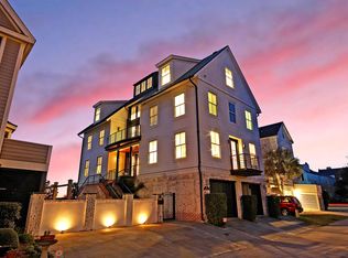 6 Lockwood Dr, Charleston, SC 29401