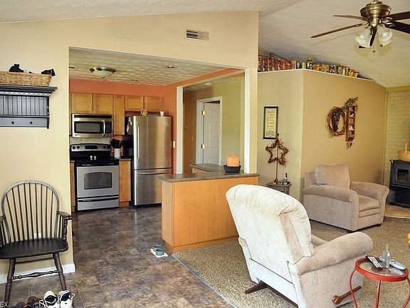 5th image of 48756 Hillcrest Ln #Oh17