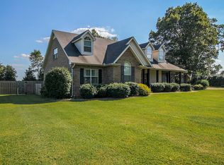 5047 Highpoint Rd, Pleasant View, TN 37146
