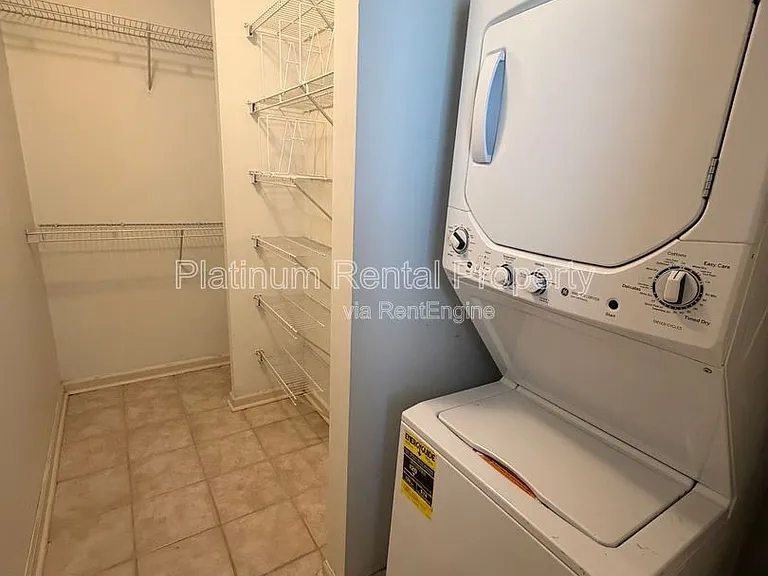 1250 Parkwood Cir SE #1313 — Photo 10