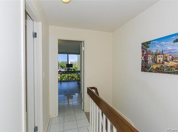 5th image of 6770 Hawaii Kai Dr #212