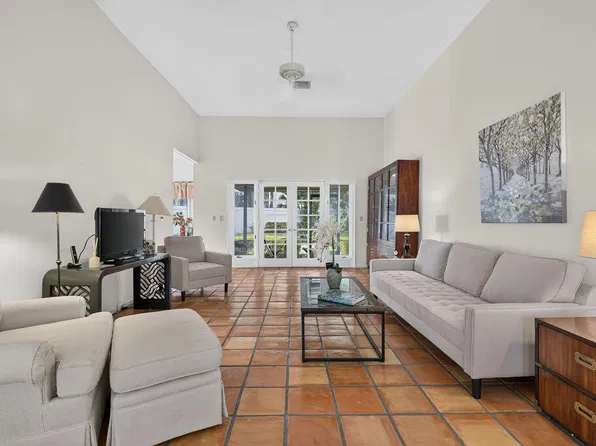 5361 SE Merion Way, Stuart, FL 34997