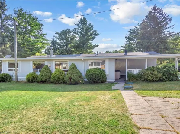 673 Brant Waterloo Rd #505, North Dumfries, ON N0B 1E0