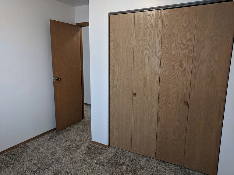 Gatewood Apartments — Photo 54