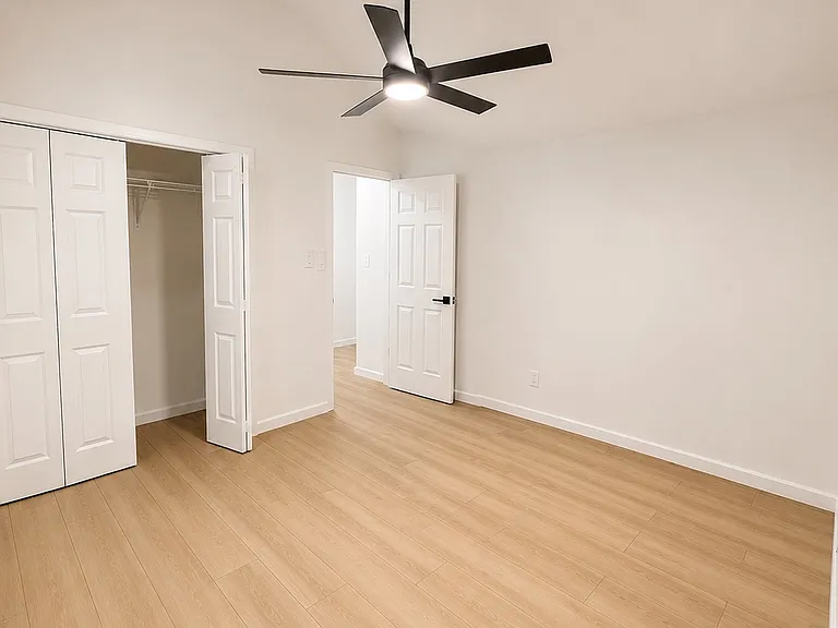 2112 Valley Oaks Dr SE #1 — Photo 11