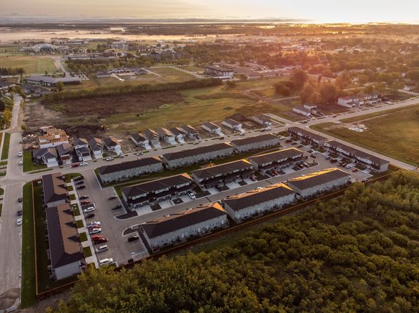 Steeltown Point | 900 Vaughan Ave, Selkirk, MB