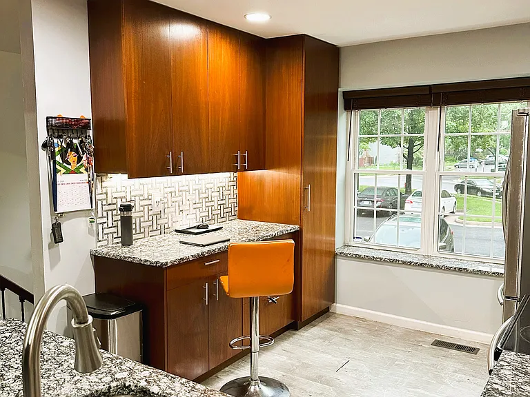 5203 Harbor Court Dr — Photo 7