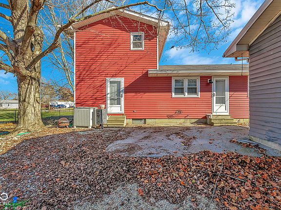 4th image of 6264 S County Road 1025 E