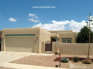 10104 Calabacillas Ct NW, Albuquerque, NM 87114
