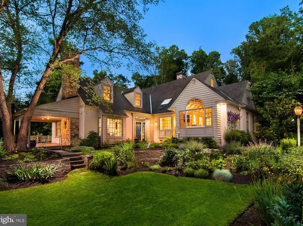130 Jaffrey Rd, Malvern, PA 19355