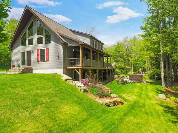 67 Poulin Drive, Readfield, ME 04355