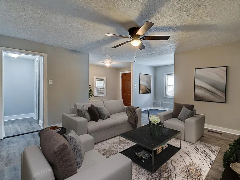 1023 S State Ave #1 — Photo 3