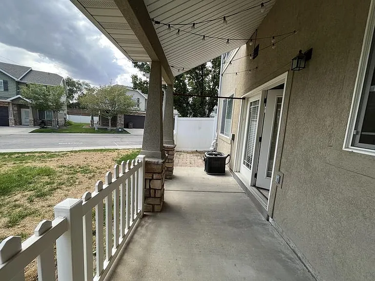 632 E Long Shadow Dr #1 — Photo 13