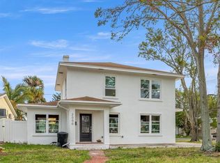 2000 Shore Acres Blvd NE, Saint Petersburg, FL 33703