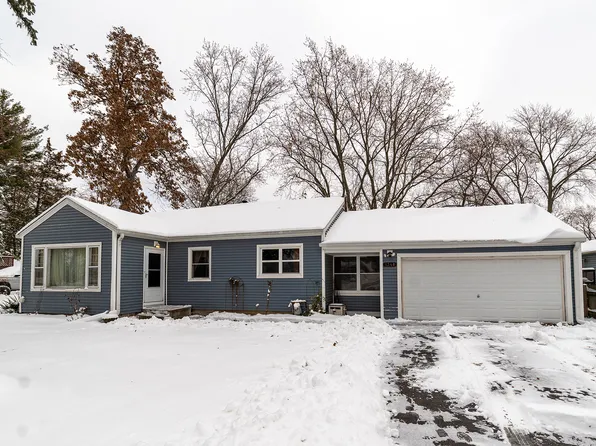 1348 Hinckley St, Montgomery, IL 60538