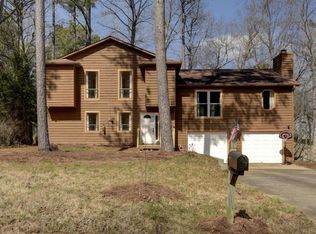 5308 Ferry Creek Ln, Acworth, GA 30102
