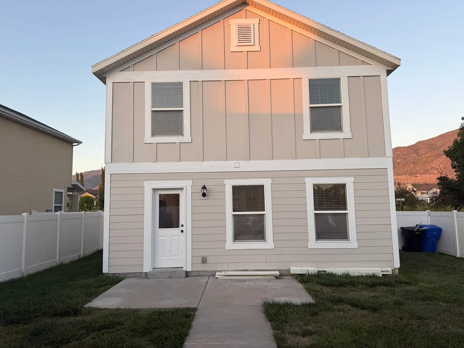3 bed, 1536 sqft, $2,595 — Photo 4