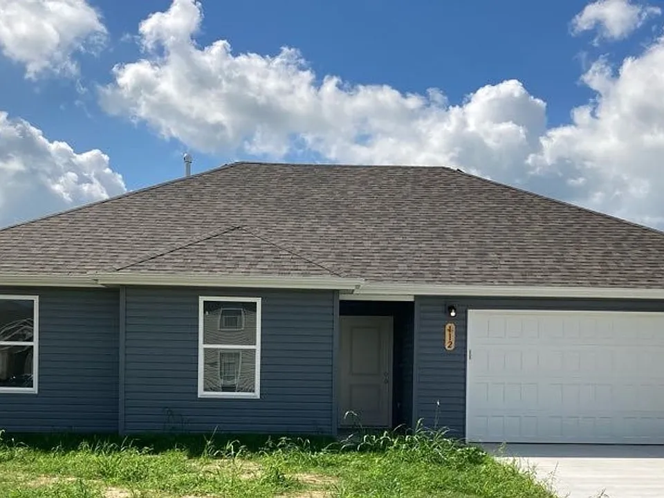 112 Pin Oak Dr