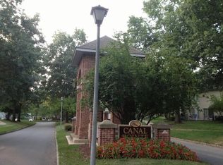 204 Salem Ct #2-1002, Princeton, NJ 08540