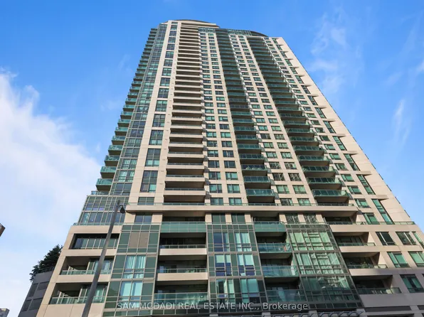 208 Enfield Pl #1103, Mississauga, ON L5B 0G8