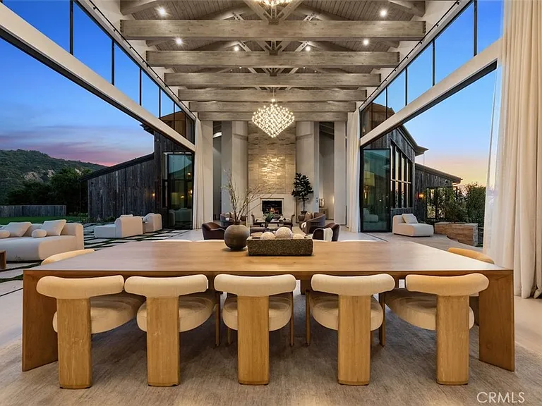 3121 Old Topanga Canyon Rd — Photo 52