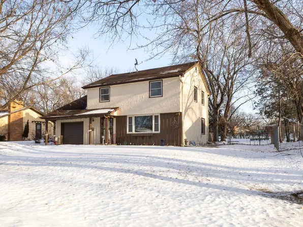 11725 Bittersweet St NW, Coon Rapids, MN 55433