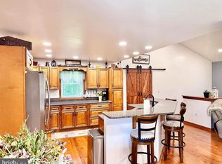 12105 Cash Valley Rd NW, Cumberland, MD 21502