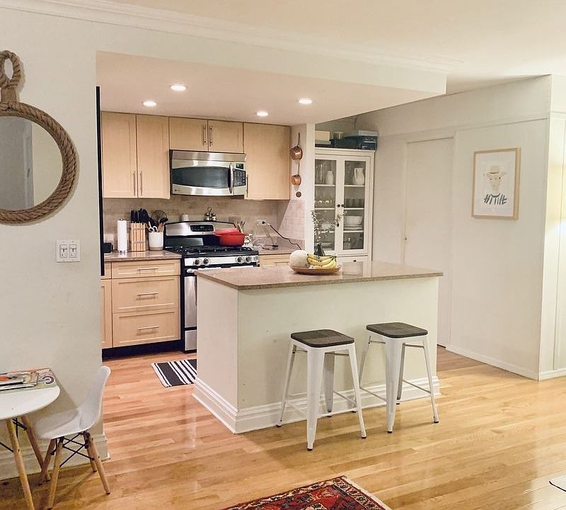 1st image of 210 W 89th St APT 4J