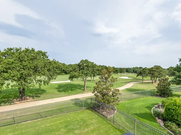 1801 Meadows Ave, Argyle, TX 76226