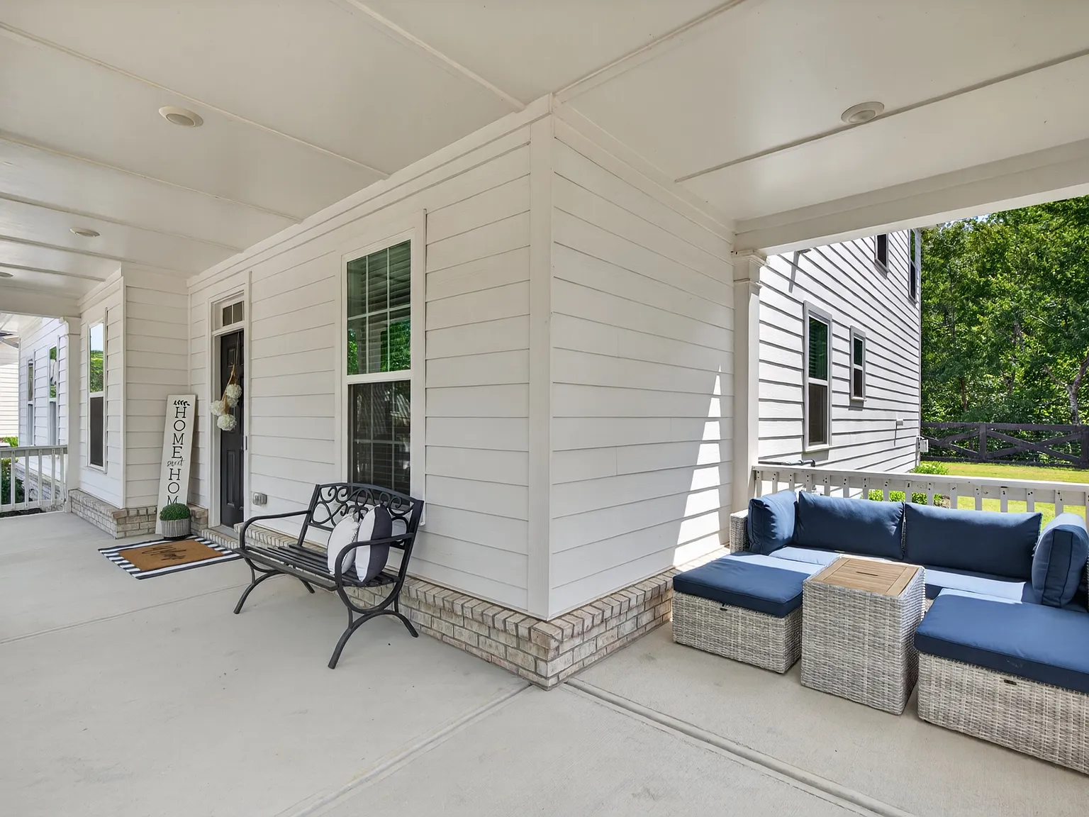 5 bed, 4.5 bath, 3610 sqft, $3,800 — Photo 3