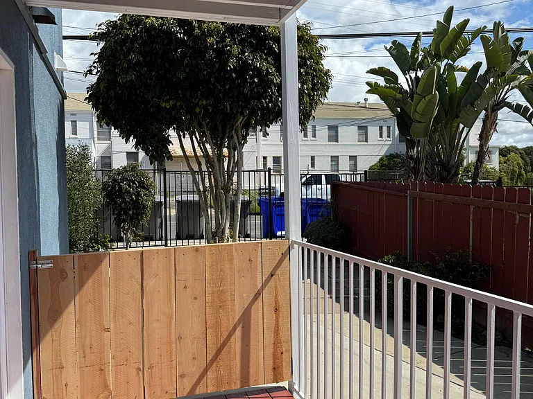 813 Carey Rd — Photo 3