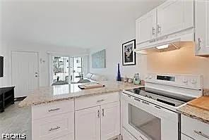 131 Eucalyptus Ct — Photo 2