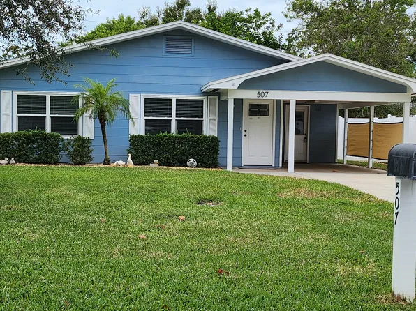 507 12th St NW, Largo, FL 33770