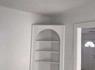 832 Springbrook Dr, Fort Worth, TX 76107