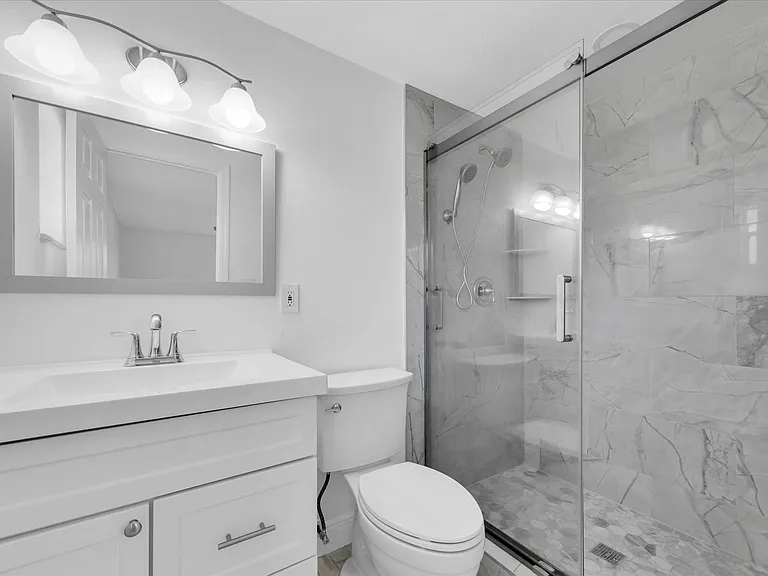 5600 Bayou Grande Blvd NE — Photo 24