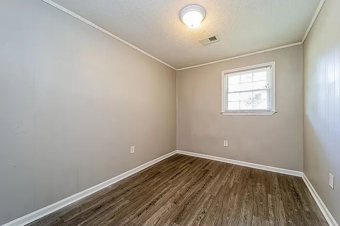 4426 Hardwood St — Photo 8