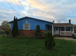 3613 Ely Ave, Niagara Falls, NY 14303