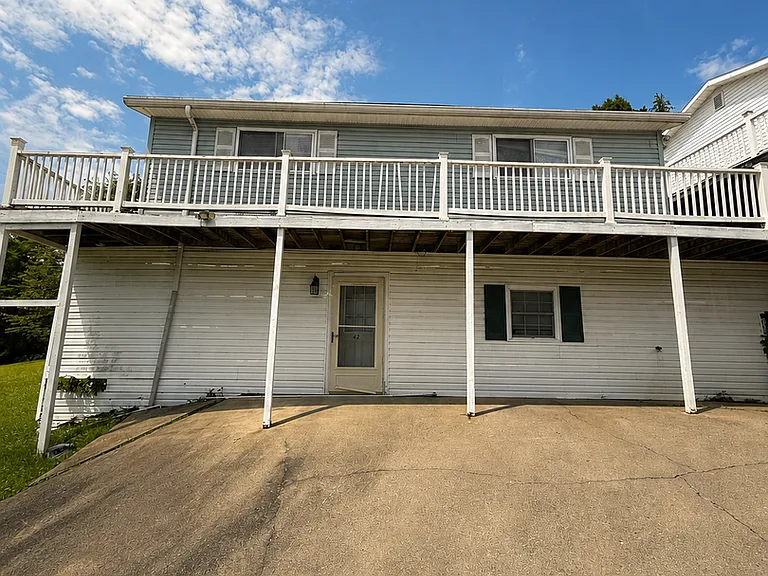 Harley Drive — Photo 2