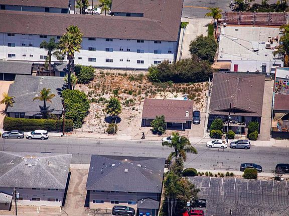 2nd image of 6588 Madrid Rd