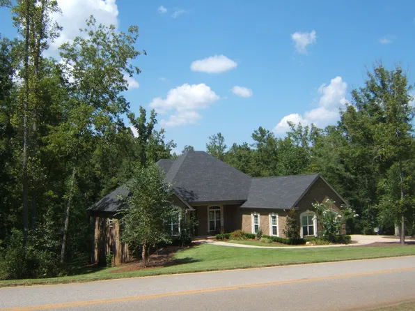404 River Overlook, Forsyth, GA 31029