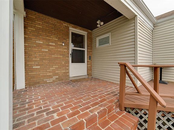 3rd image of 6618 Maurice Ave
