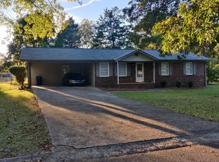 6216 Cane Creek Dr, Anniston, AL 36206